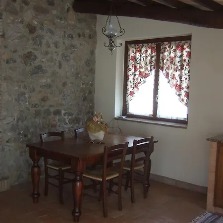 Nyaraló Casa Vacanze Montenibbio