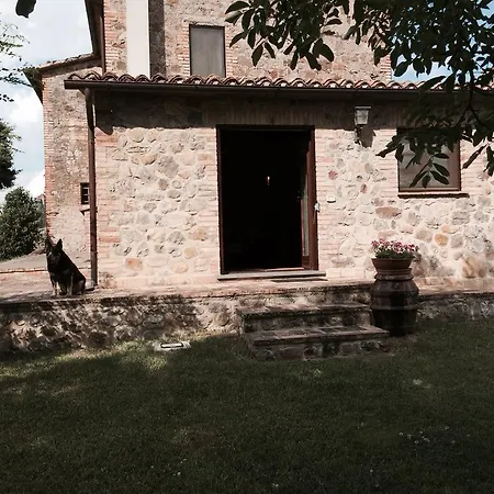Nyaraló Casa Vacanze Montenibbio Ficulle